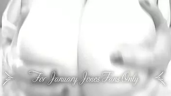 Играть Толстушка с огромными сиськами january jones растоптала