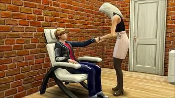 Afspelen Moeder biedt haar zoon een erotische massage aan om het voor hem gemakkelijker te maken om niet zo veel te lijden van de scheiding van zijn vriendin - moeder en zoon