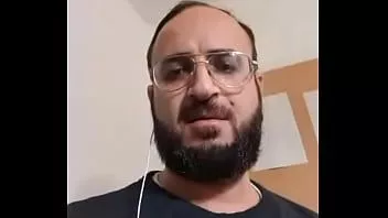 Reproducir Escándalo de abuzaid yassen atrapado masturbación en cámara 004915782474656