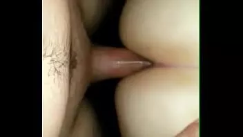 play 我在 fukxxx.com 找到了她的大屁股饥渴的妻子屁股性爱