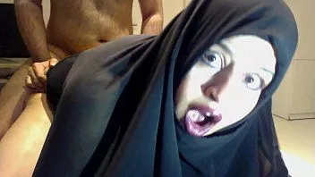 تشغيل لقد مارست الجنس أخيرًا مع أمي العربية الناضجة لصديقي المفضل!
