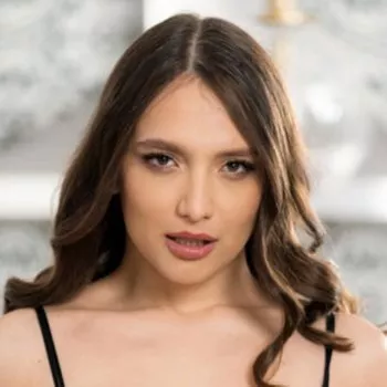 Pornostar Izzy Lush